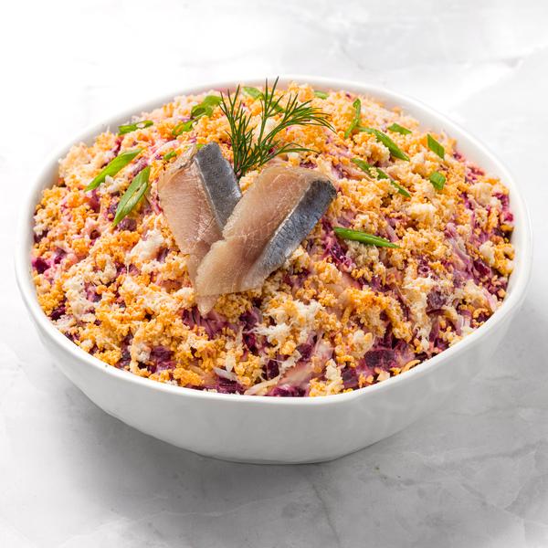 Салат "Селедка под шубой" - Салаты | MOSCOW FOOD - доставка фуршетных блюд